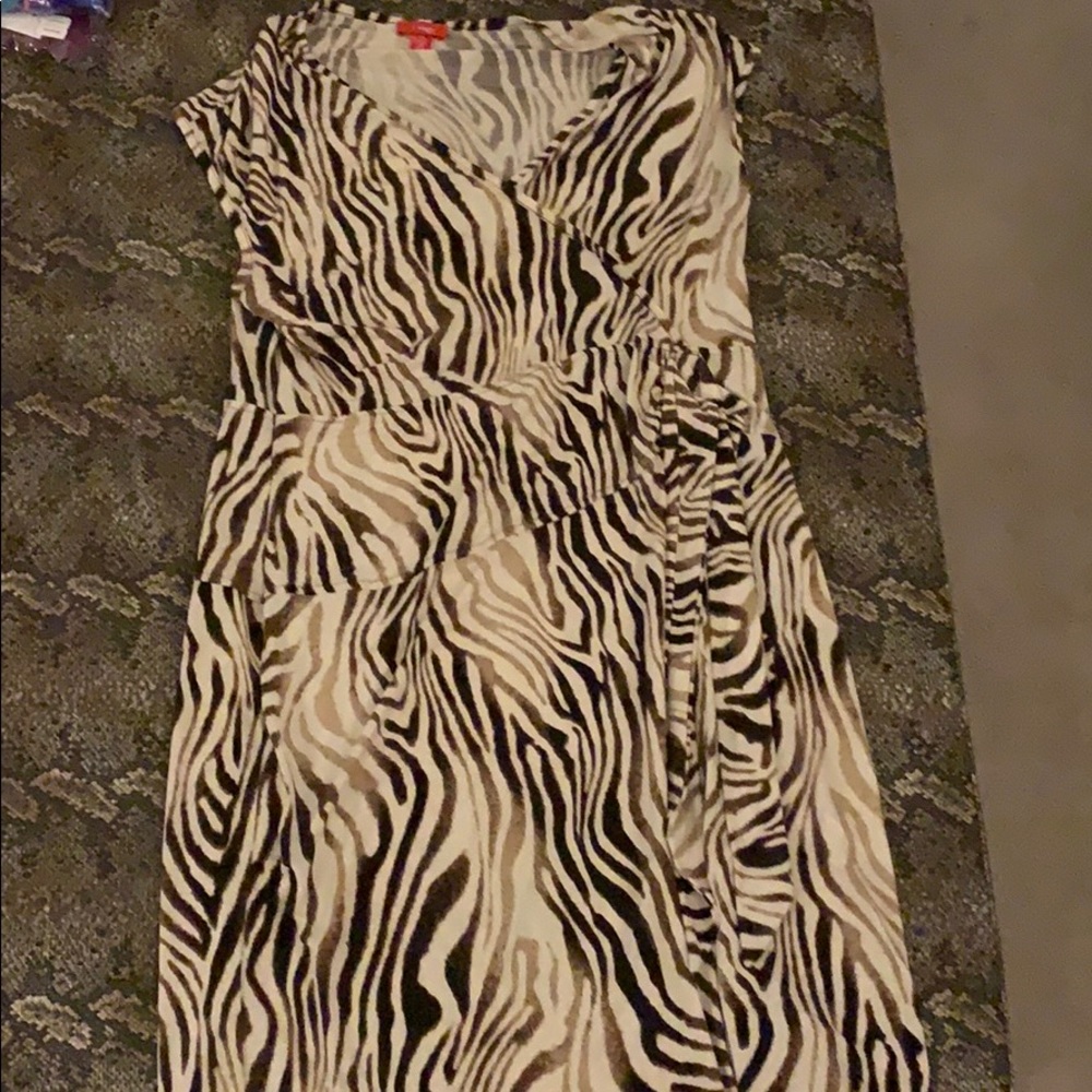 Zebra print short sleeve dress from Latina size XL